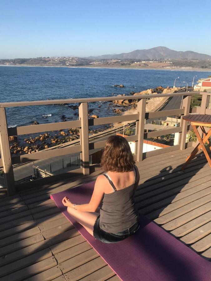 Bahia Luz Hostal Concón エクステリア 写真